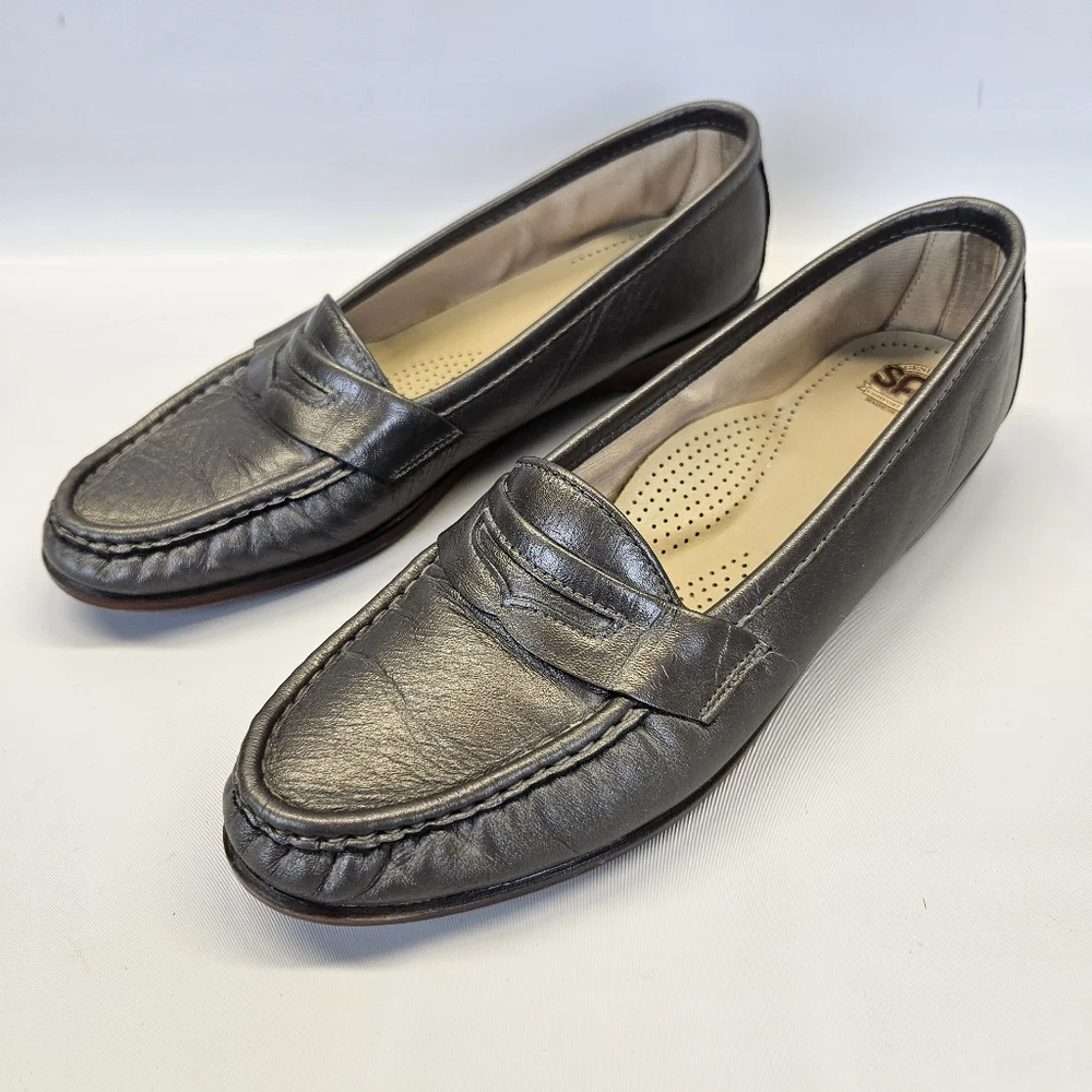 SAS Moccasin Penny Loafer Shoes Pewter Silver Gun Metal Comfort Womens 9.5